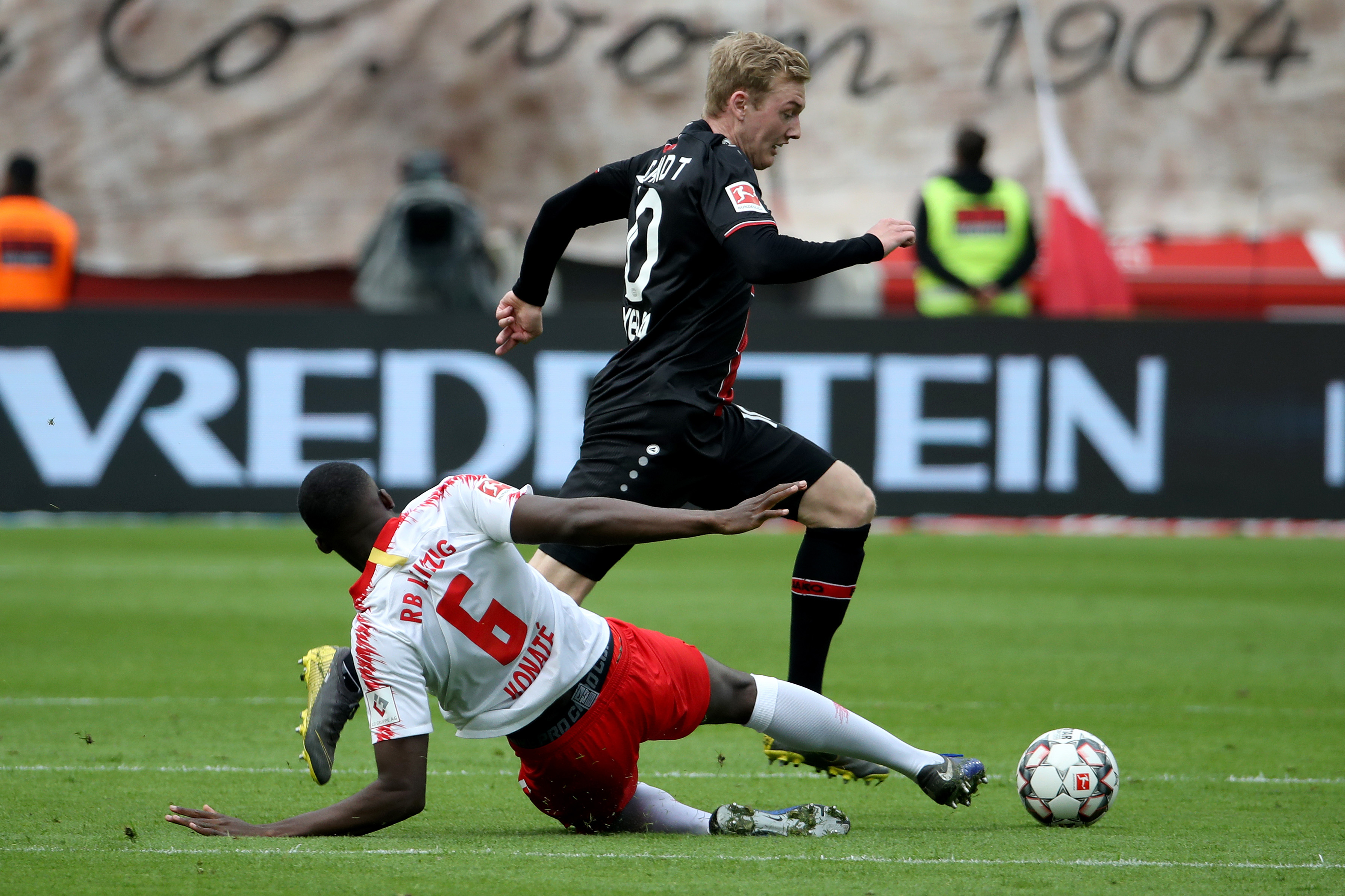 包含国际比赛日克里夫兰骑士备战德甲，战术微调细节曝光，更衣室稳定，训练强度明显提升的词条-九游官网