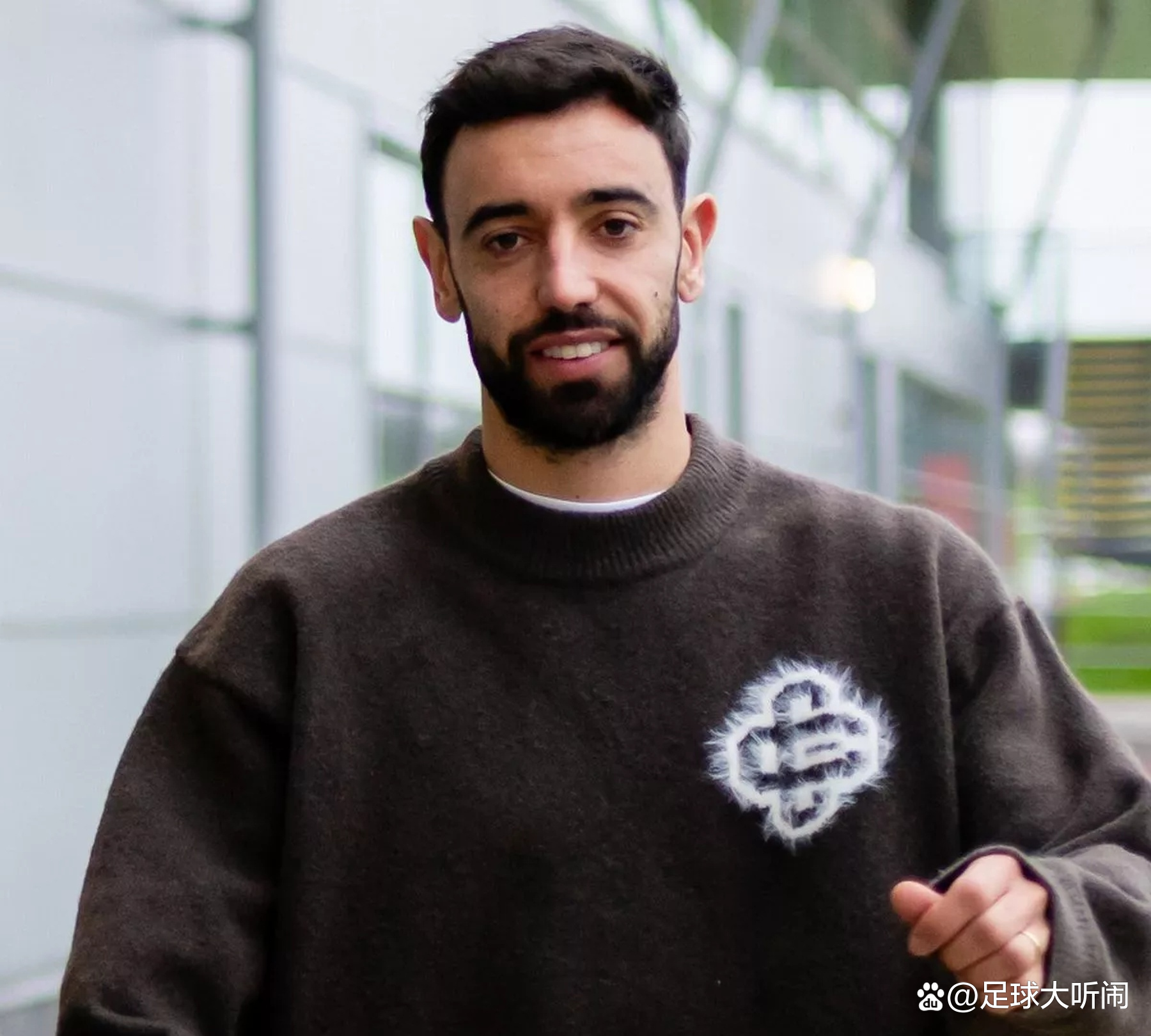 包含亚冠倒计时，阿斯顿维拉赛前远射贴柱，细节引发关注，媒体盛赞，纪律约束更严格的词条-九游娱乐APP