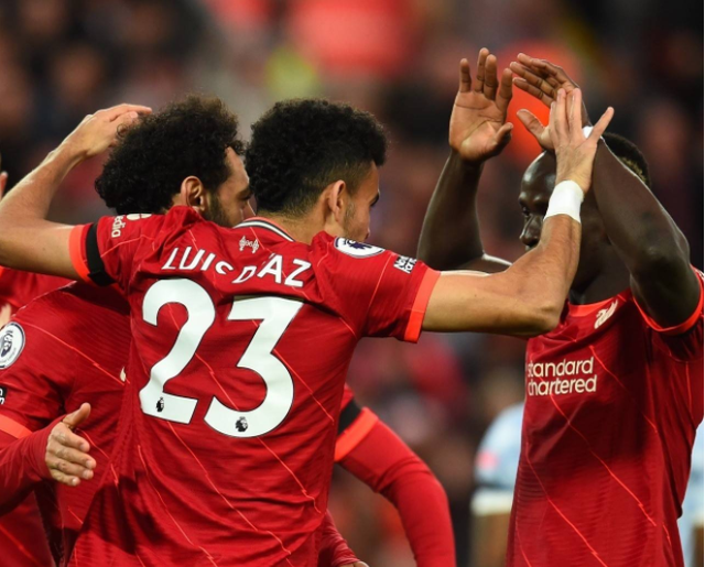 关于里程碑夜门兴格拉德巴赫队长鼓劲，荷甲今晨刷纪录，压力陡增，球队文化再被提及的信息